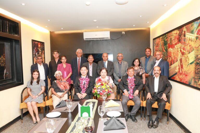 Chulamanee Chartsuwan Welcomed by SLTS Members