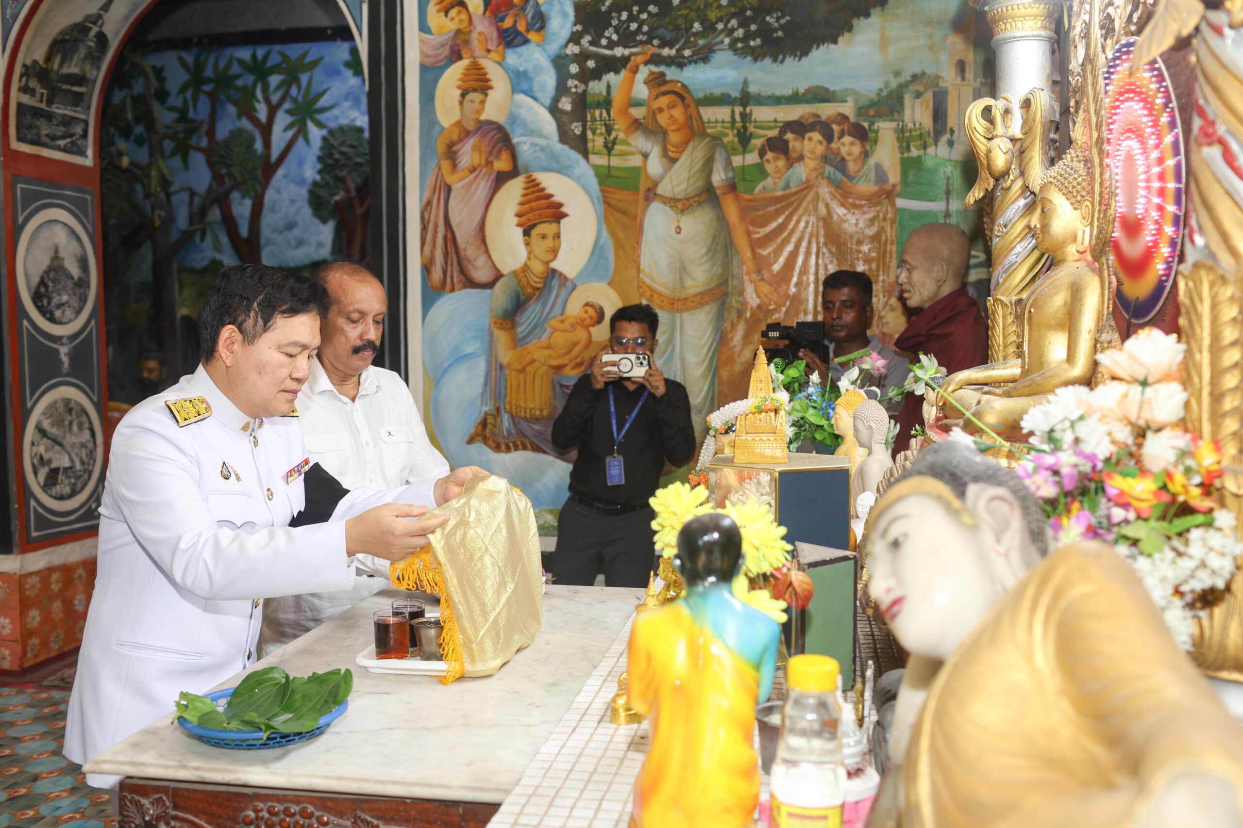 Ceremonial offering at Dipaduttaramaya Temple